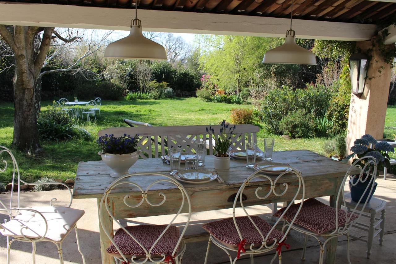 Mas Les Romarins, 10 Min D'Uzes, Piscine Et Grand Jardin Clos, Jeux, Nid De Repos Et Base Pour Activites Dans Le Gard (Adults Only) Dış mekan fotoğraf