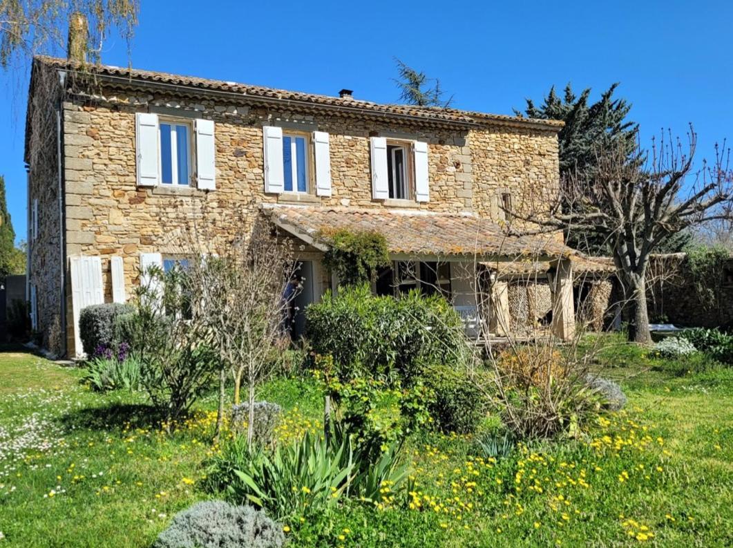 Mas Les Romarins, 10 Min D'Uzes, Piscine Et Grand Jardin Clos, Jeux, Nid De Repos Et Base Pour Activites Dans Le Gard (Adults Only) Dış mekan fotoğraf